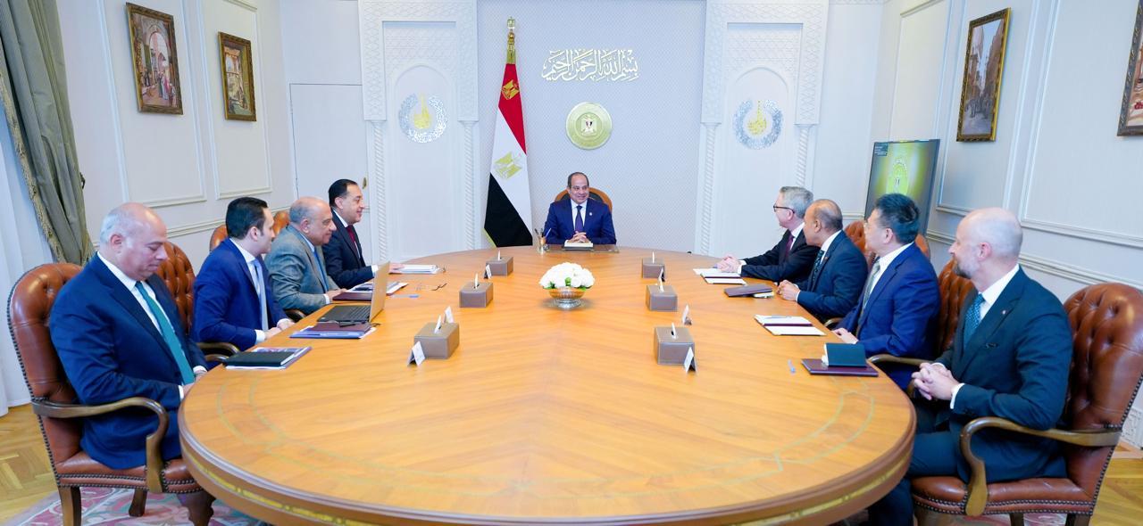الرئيس السيسي ورئيس "سكاتك" النرويجية يؤكدان أهمية تعزيز مكانة مصر كوجهة رائدة للاستثمار في التحول الأخضر.