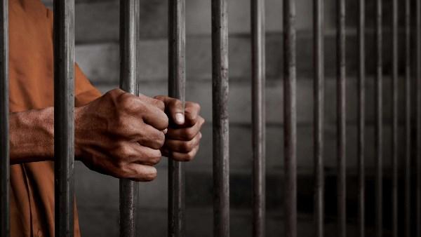 ضبط 3 متهمين بسرقة 5 كيلو ذهب من محل مجوهرات بالأقصر