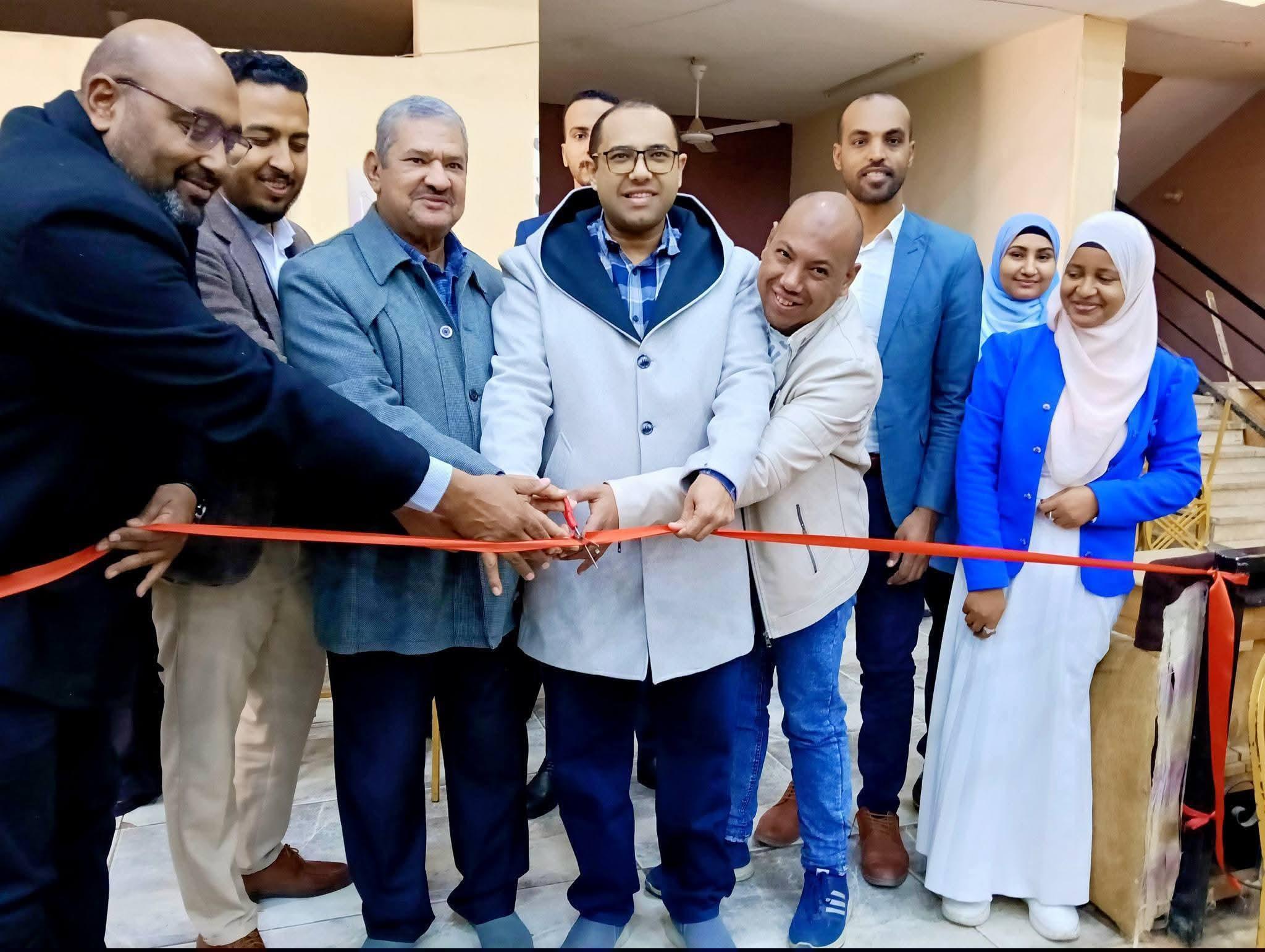 افتتاح مهرجان هلالى للتجميل وعناية البشرة والشعر، بقاعه كيلو باترا بقوص