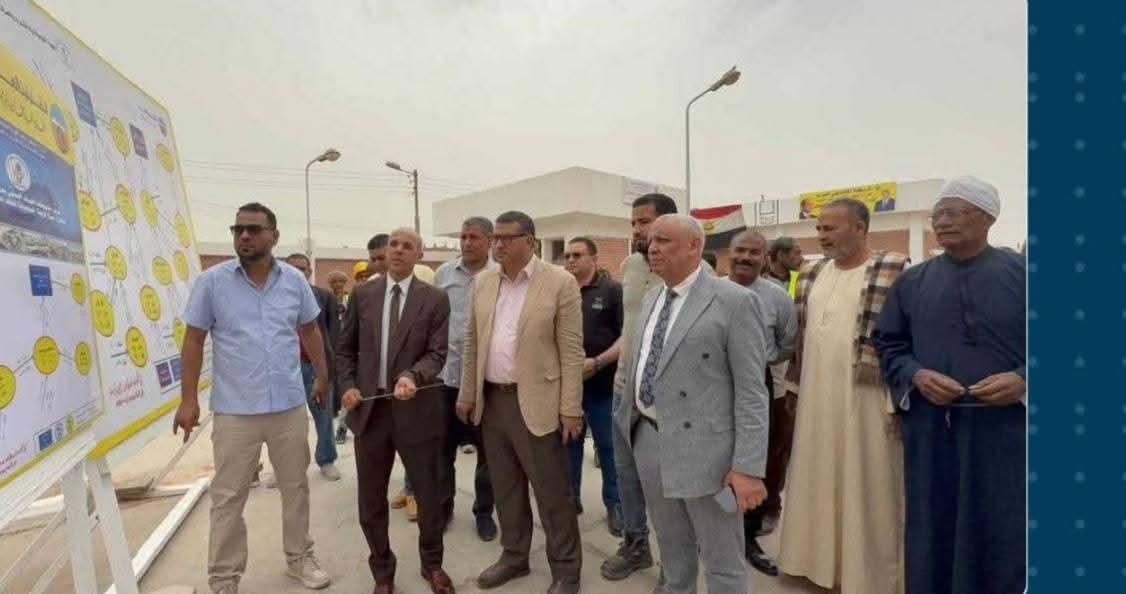 محافظ قنا يتفقد مشروعات "حياة كريمة" بدشنا ويؤكد ضرورة حسن إدارة المرحلة الأخيرة للمشروعات لسرعة دخولها الخدمة