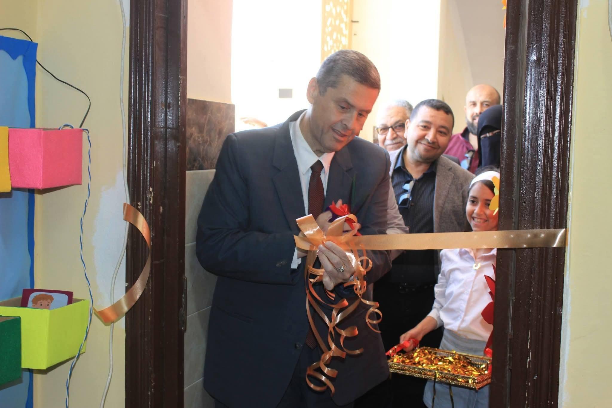 وكـيـل وزارة الـتـربـيـة والـتـعـلـيـم يـفتتح مـعـرض نـواتـج تـعـلـم ريـاض الأطـفـال لـلـمـدارس الـرسـمـيـة لـغـات بـشـمـال سـيـنـاء