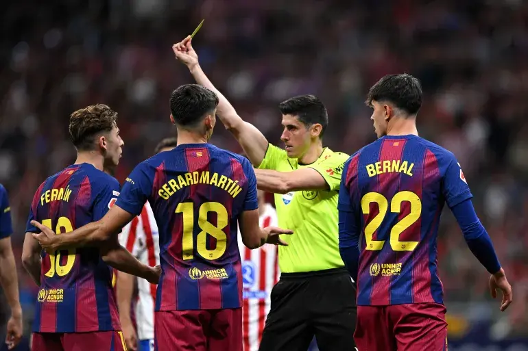11 لاعبًا خطر الغياب في قمة برشلونة وأتلتيكو مدريد