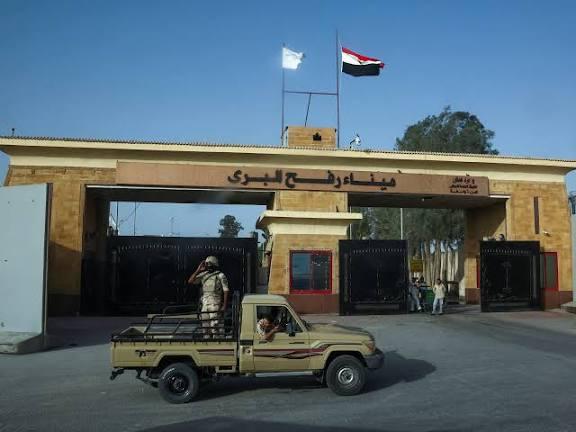 بعد قرار فتح معبر رفح مصر تضع خطوطها الحمراء لمنع التهجير القسري