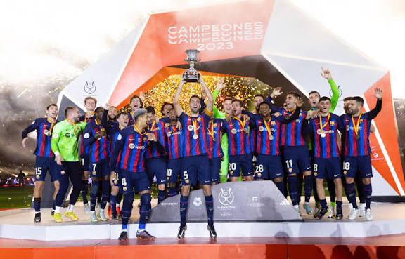 برشلونه يفوز علي ريال مدريد ويتوج بكأس السوبر الإسباني