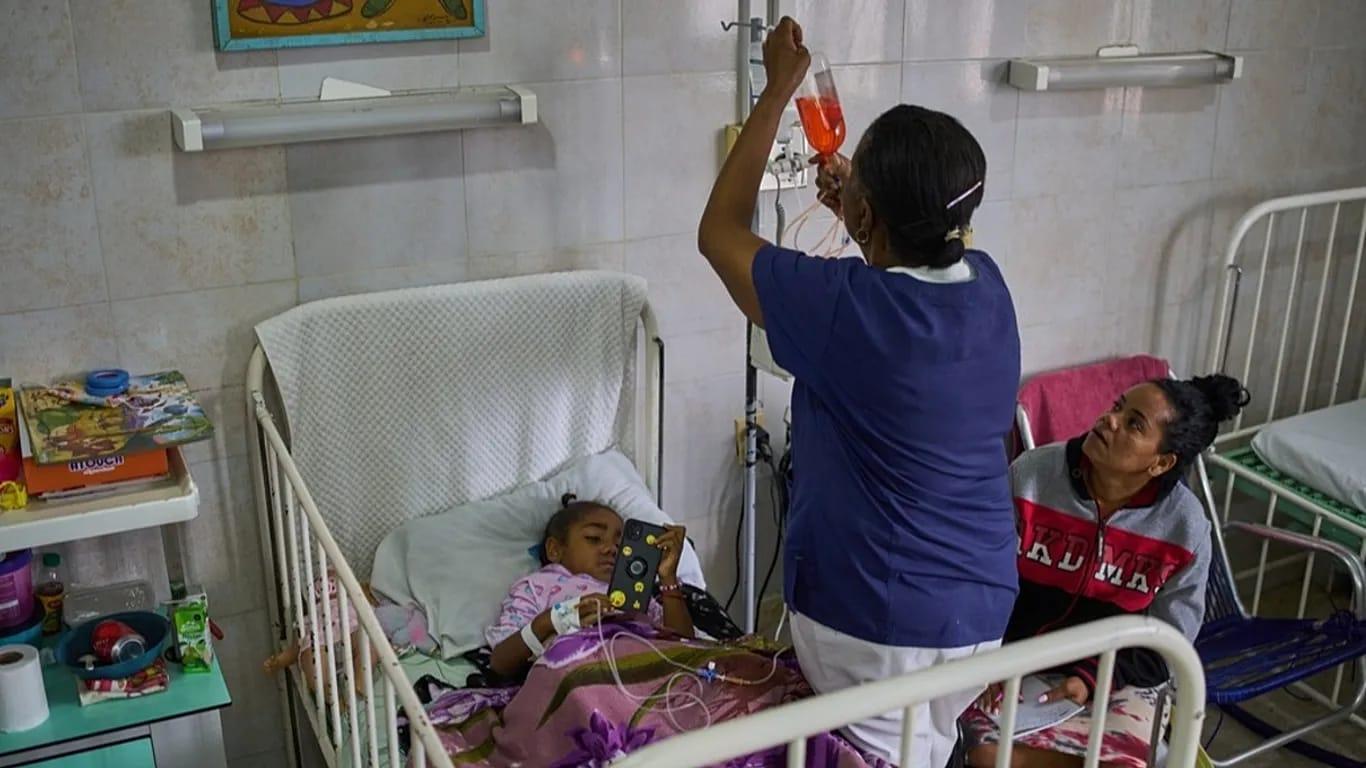 كوبا : 5 ملايين مريض يواجهون خطر الموت بسبب أزمة الطاقة ونقص الإمدادات